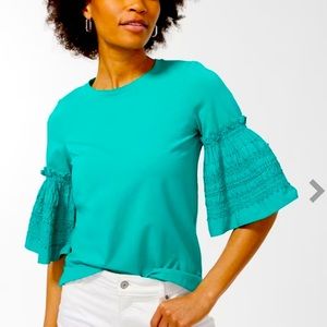 Chico’s NWOT embroidered ruffle sleeve top- Sz S